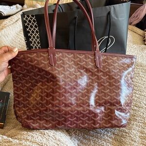 Burgundy Goyard Tote with zipper closure